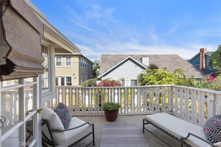 228 Avenida Vista Del Oceano, San Clemente, California 92672