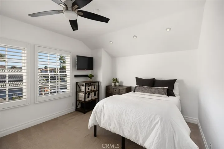 228 Avenida Vista Del Oceano, San Clemente, California 92672