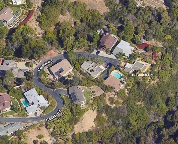 15 Coach Road, Rancho Palos Verdes, California 90275