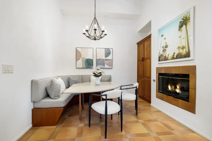 Eating area in the kitchen