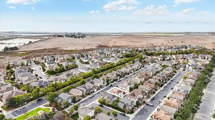 4671 Wellfleet Drive, Huntington Beach, California 92649