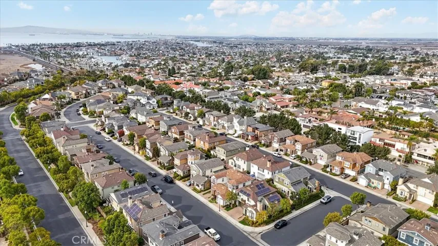 4671 Wellfleet Drive, Huntington Beach, California 92649