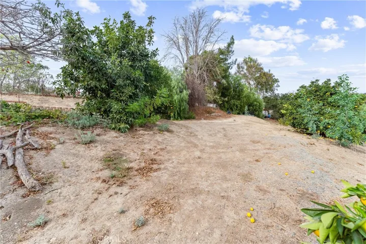 1710 Pueblo Crest Lane, La Habra Heights, California 90631