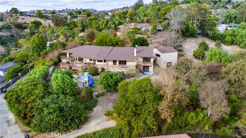 1710 Pueblo Crest Lane, La Habra Heights, California 90631