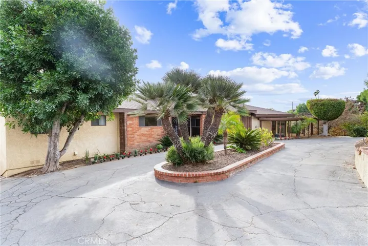 1710 Pueblo Crest Lane, La Habra Heights, California 90631