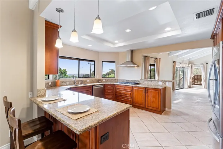 1710 Pueblo Crest Lane, La Habra Heights, California 90631