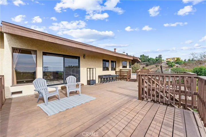 1710 Pueblo Crest Lane, La Habra Heights, California 90631