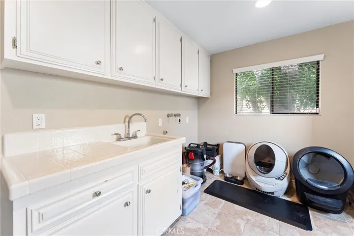 1710 Pueblo Crest Lane, La Habra Heights, California 90631