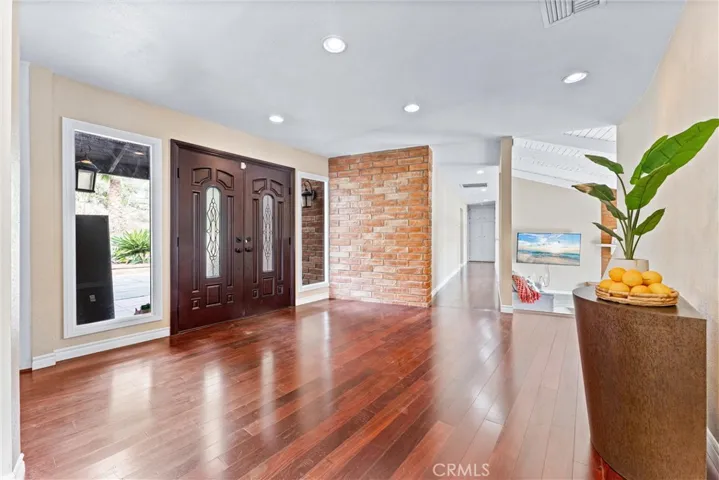 1710 Pueblo Crest Lane, La Habra Heights, California 90631
