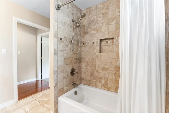1710 Pueblo Crest Lane, La Habra Heights, California 90631
