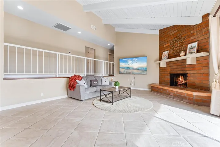 1710 Pueblo Crest Lane, La Habra Heights, California 90631