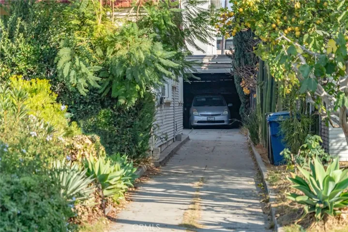 1834 N Van Ness Avenue, Los Angeles, California 90028
