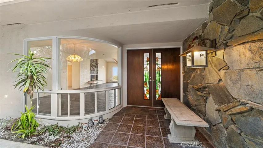 68 Rockinghorse Road, Rancho Palos Verdes, California 90275
