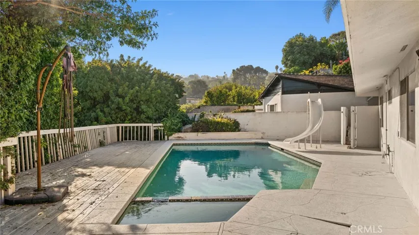 68 Rockinghorse Road, Rancho Palos Verdes, California 90275