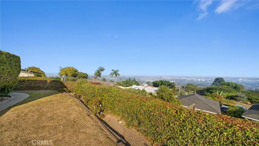 68 Rockinghorse Road, Rancho Palos Verdes, California 90275