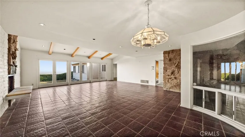 68 Rockinghorse Road, Rancho Palos Verdes, California 90275