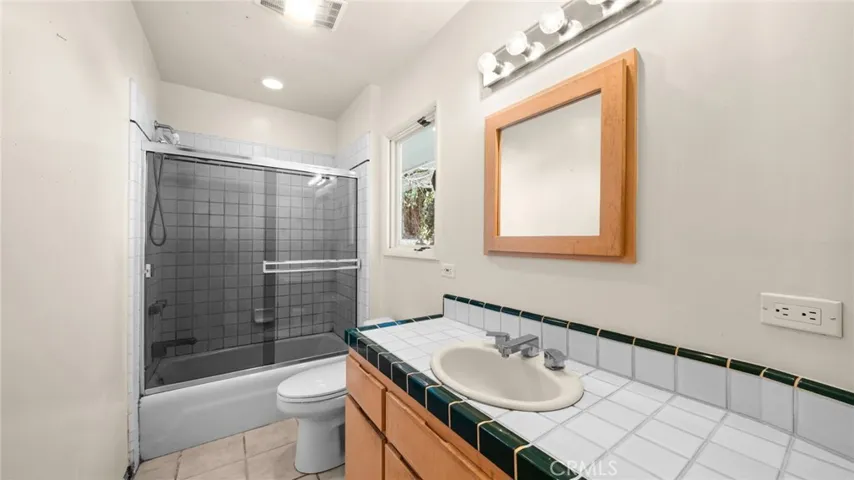 68 Rockinghorse Road, Rancho Palos Verdes, California 90275