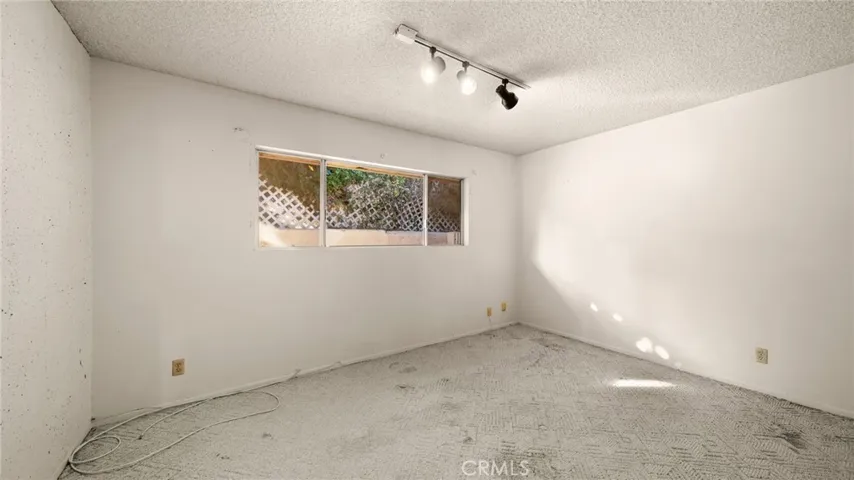 68 Rockinghorse Road, Rancho Palos Verdes, California 90275