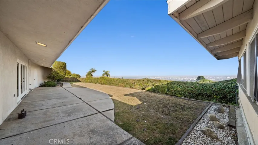 68 Rockinghorse Road, Rancho Palos Verdes, California 90275