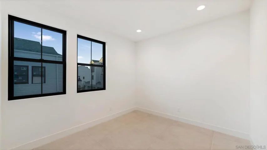 1503 Livorno Pl. 209, Encinitas, California 92024
