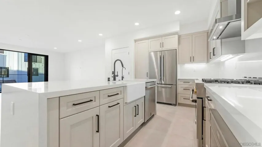 1503 Livorno Pl. 209, Encinitas, California 92024