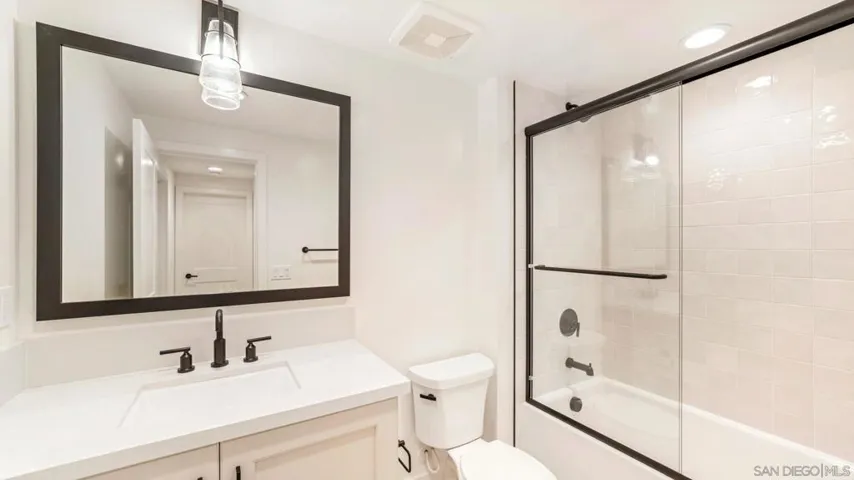 1503 Livorno Pl. 209, Encinitas, California 92024
