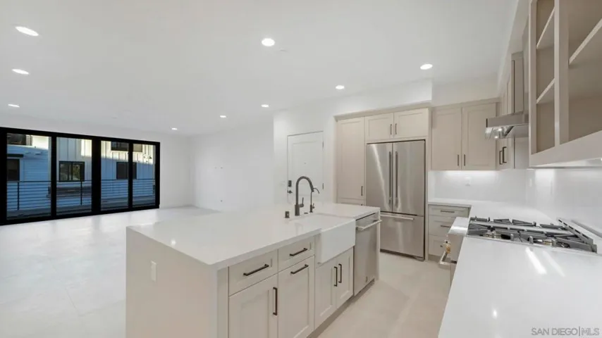 1503 Livorno Pl. 209, Encinitas, California 92024