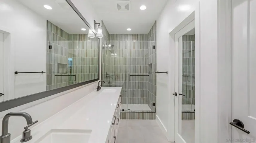 1503 Livorno Pl. 209, Encinitas, California 92024