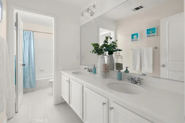 23348 Beachcomber Lane, Valencia, California 91355