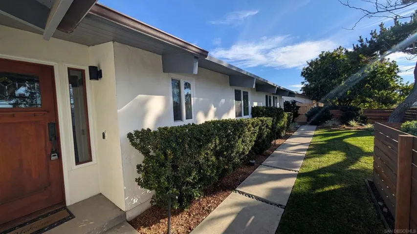 2578 Soderblom Ave, San Diego, California 92122