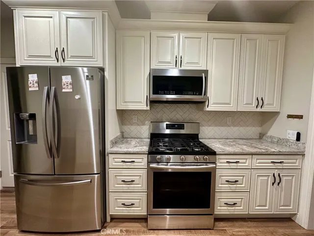 14950 Texaco Ave, Paramount, California 90723