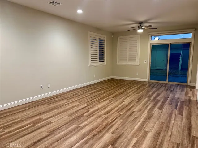 14950 Texaco Ave, Paramount, California 90723