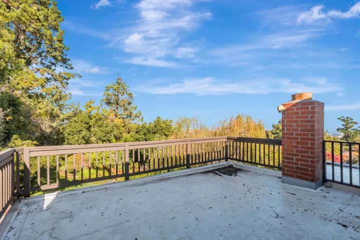 2910 Hillside Drive, Burlingame, California 94010