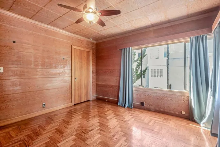 2910 Hillside Drive, Burlingame, California 94010
