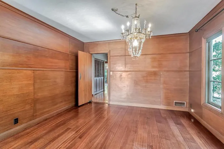 2910 Hillside Drive, Burlingame, California 94010