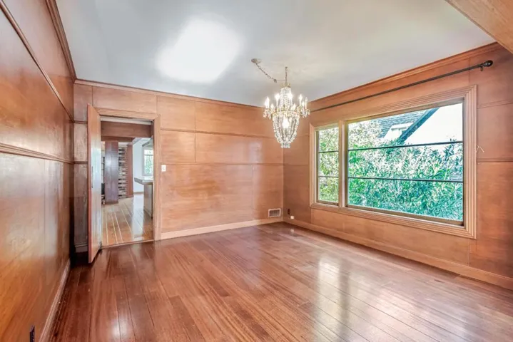 2910 Hillside Drive, Burlingame, California 94010