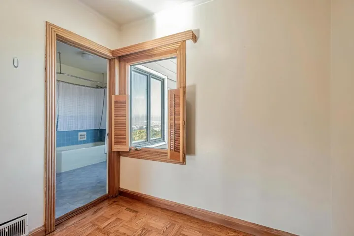 2910 Hillside Drive, Burlingame, California 94010