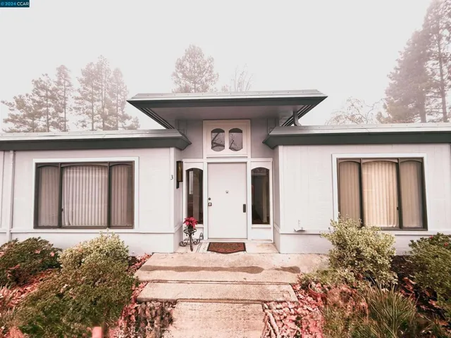 1133 Golden Rain Road 3, Walnut Creek, California 94595