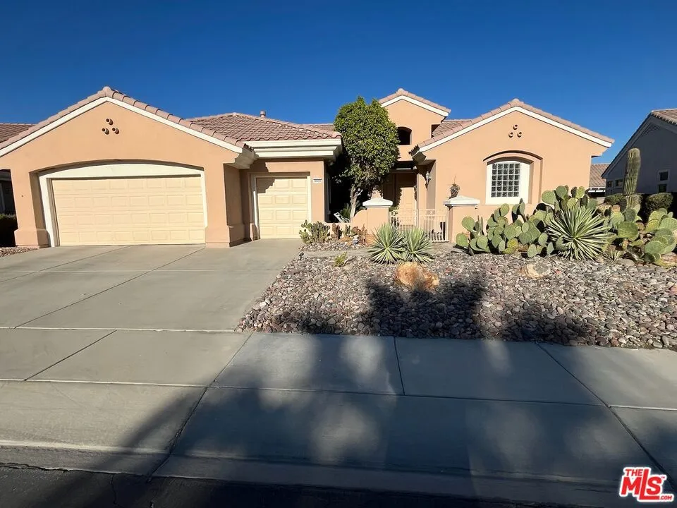 38420 Waverly Road, Palm Desert, California 92211 home-pic-0