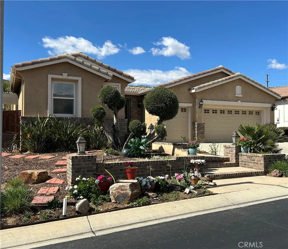 659 Price Drive, Hemet, California 92545 home-pic-1