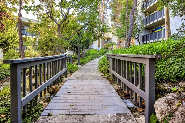 3602 W Estates Lane 107, Rolling Hills Estates, California 90274