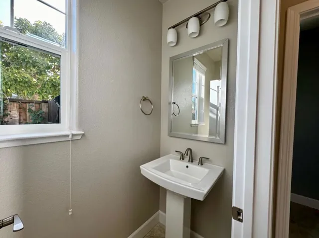 220 9th Street, Marina, California 93933