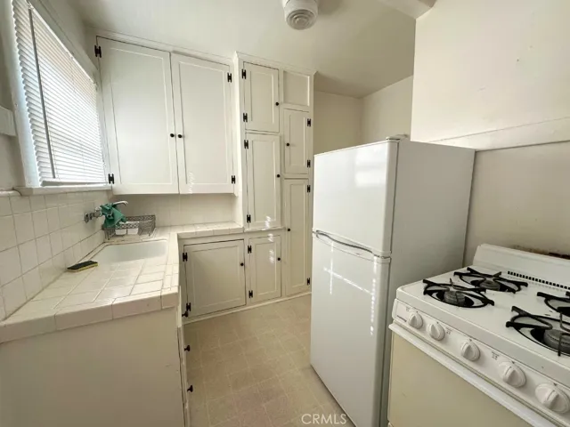 1360 Euclid Avenue, Long Beach, California 90804