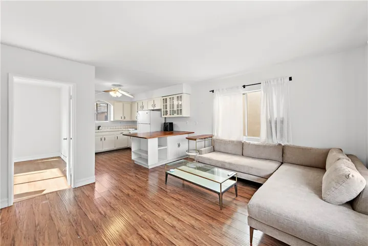 615 1/2 Acacia, Corona Del Mar, California 92625