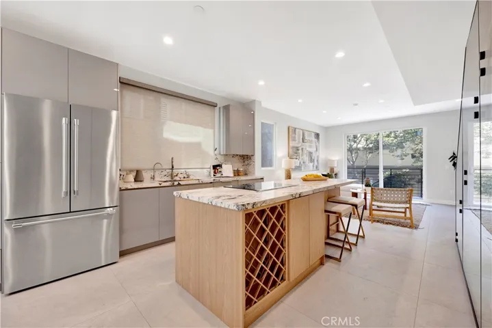 14570 1/2 Dickens Street, Sherman Oaks, California 91403