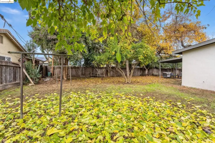 1521 Hansen Ave, Merced, California 95340
