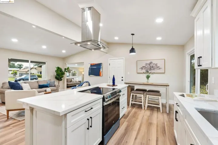 1521 Hansen Ave, Merced, California 95340