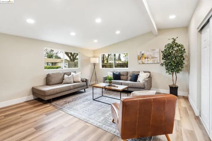 1521 Hansen Ave, Merced, California 95340