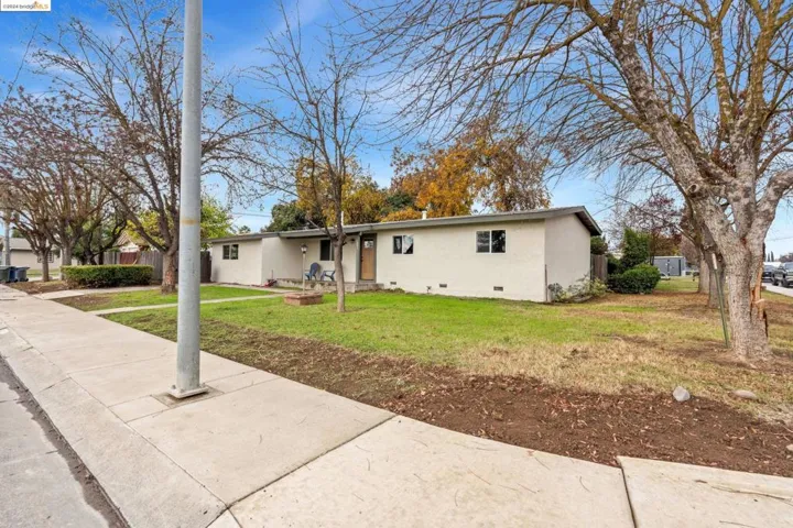 1521 Hansen Ave, Merced, California 95340