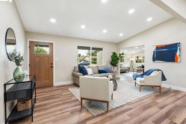 1521 Hansen Ave, Merced, California 95340
